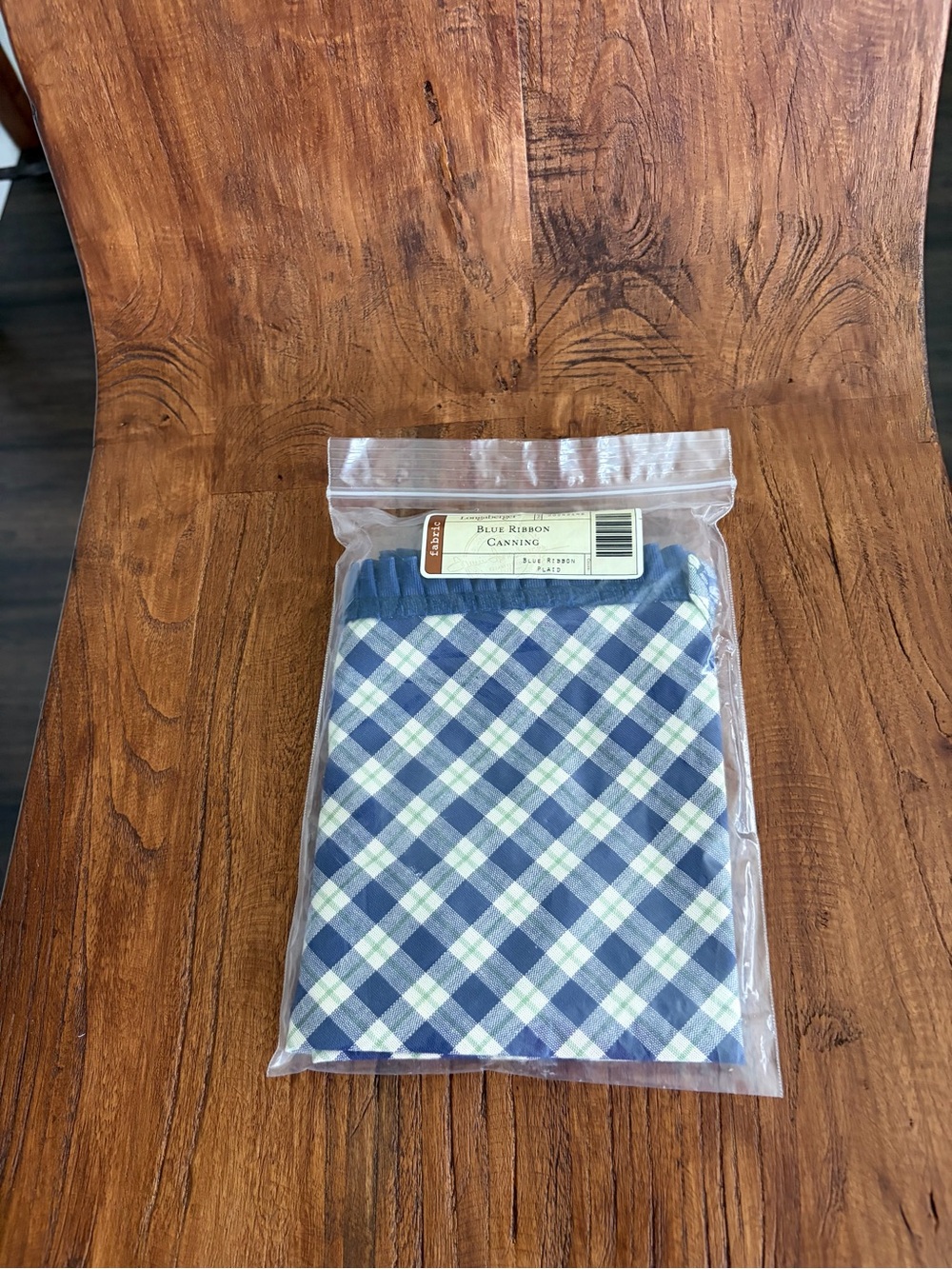 NWT Longaberger Blue Ribbon Canning basket Plaid liner.